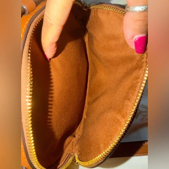 Coach Serena Satchel In Signature Canvas With Stripe. - Picture 14 of 16